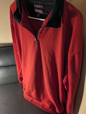 Nordstrom Men’s Red Fleece Half-Zip Pullover with Black Collar